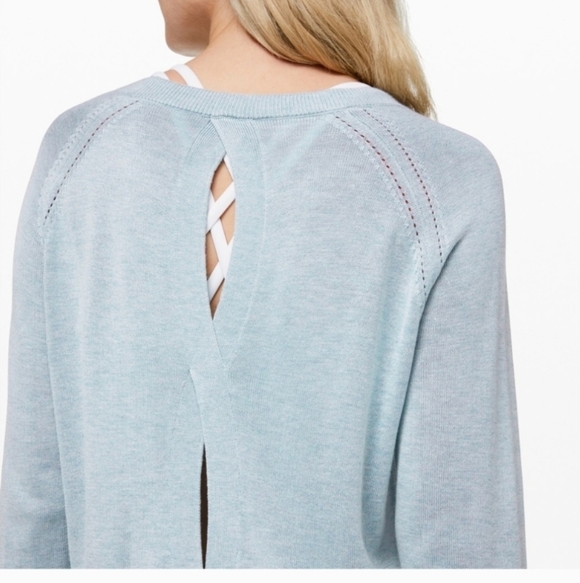 lululemon athletica Sweaters - Lululemon Lead With Your Heart Sweater Size 10 Heathered Starlight EUC